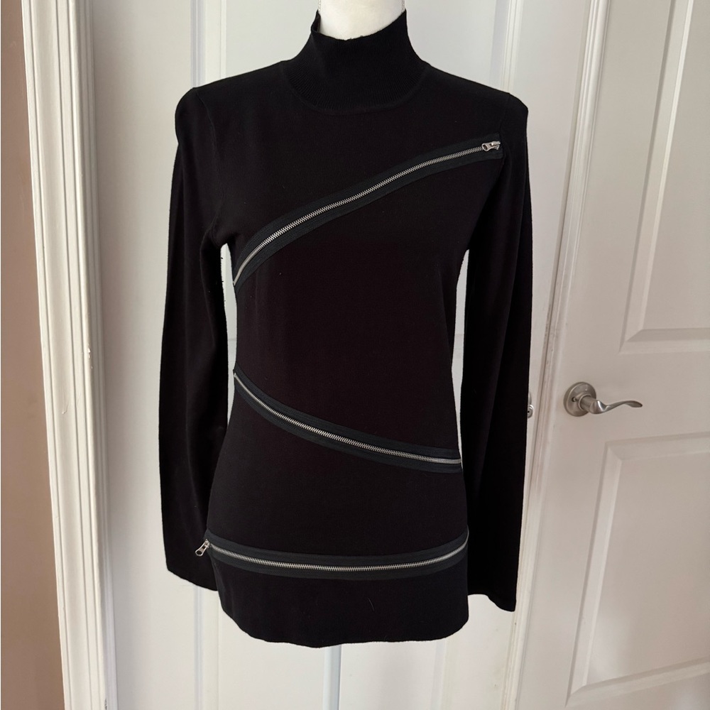 Tracy M Black Cotton Blend Turtleneck Sweater with Zipper Accents. Size S
